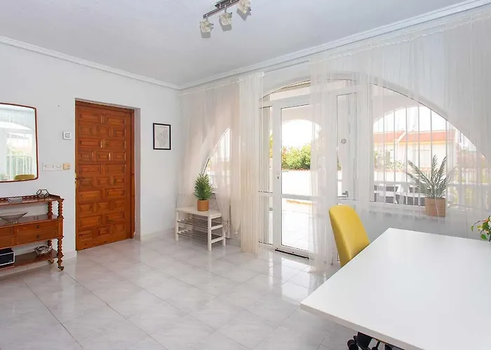 Ch Mare Villa *